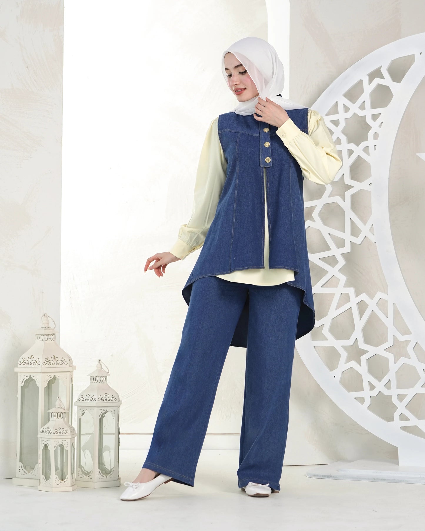 Driedelige dames denim set met tuniek en wijde broek