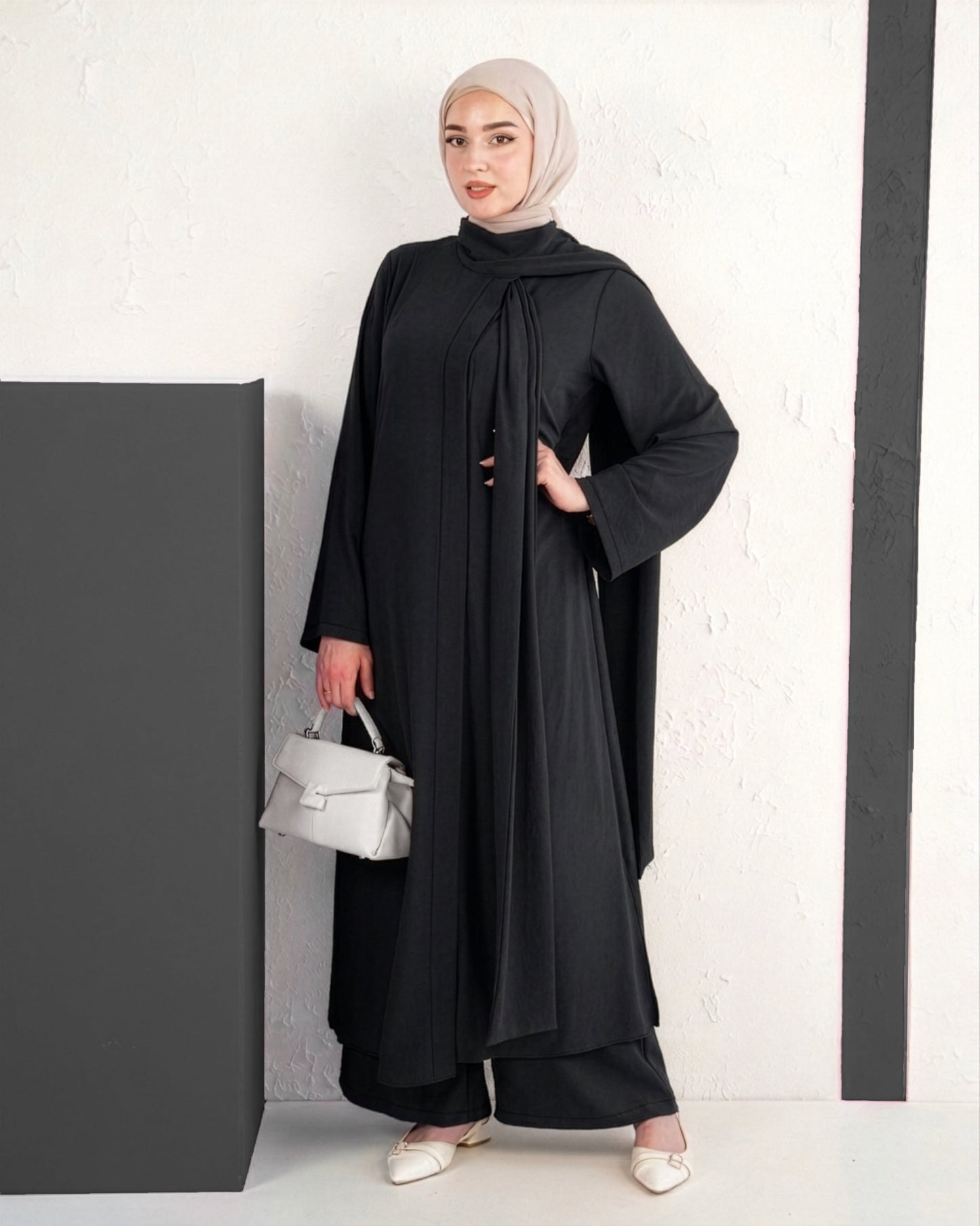 Serene Abaya Set with Draped Scarf