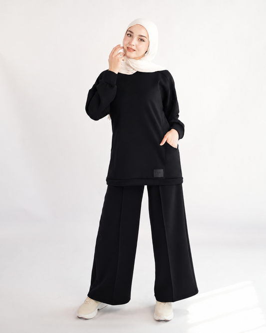 Pocket Lounge Two-Piece