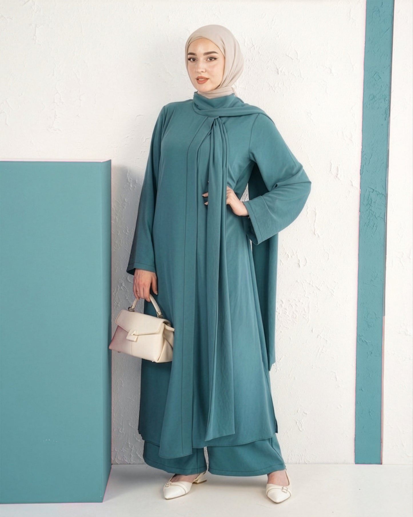 Serene Abaya Set with Draped Scarf