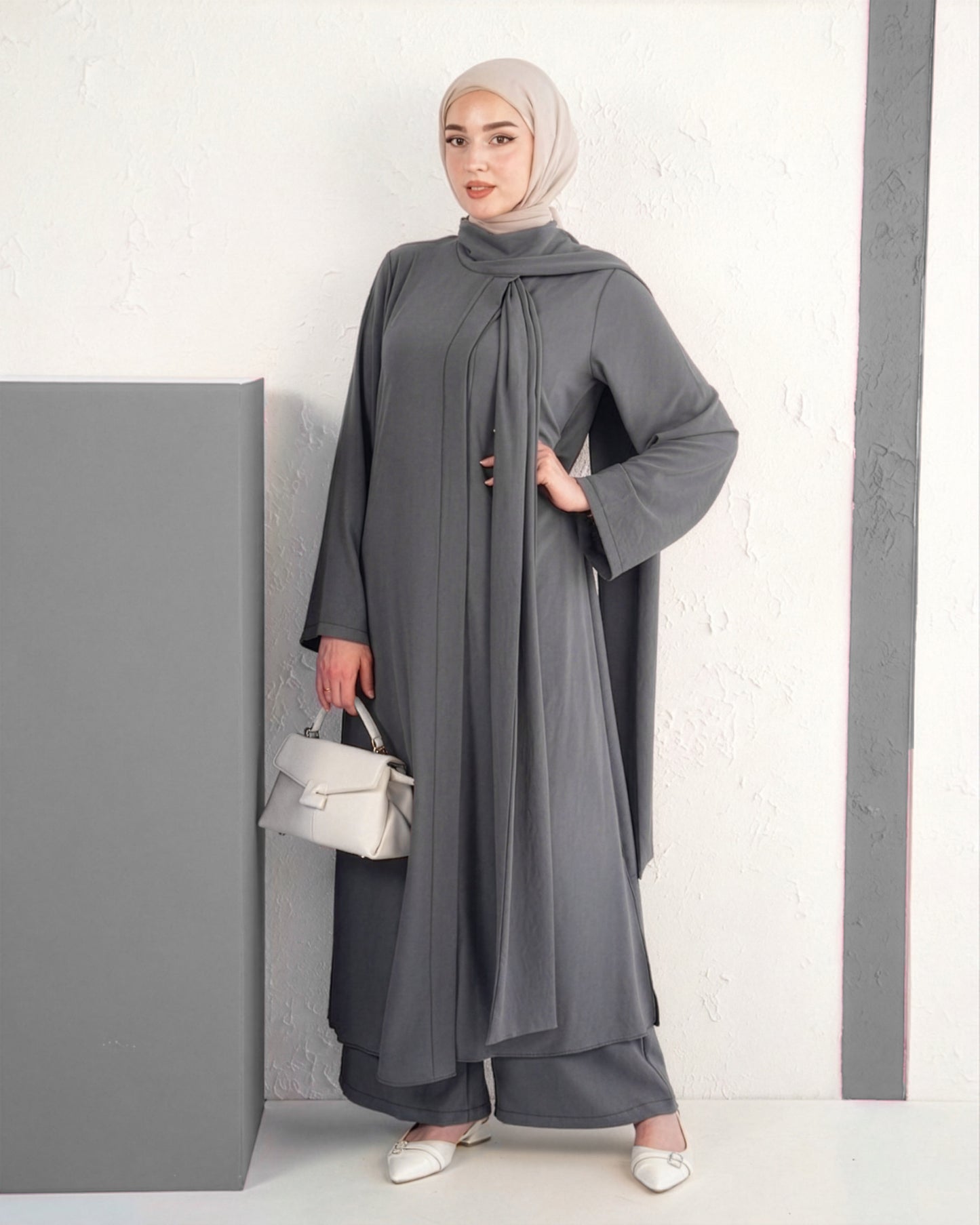 Serene Abaya Set with Draped Scarf